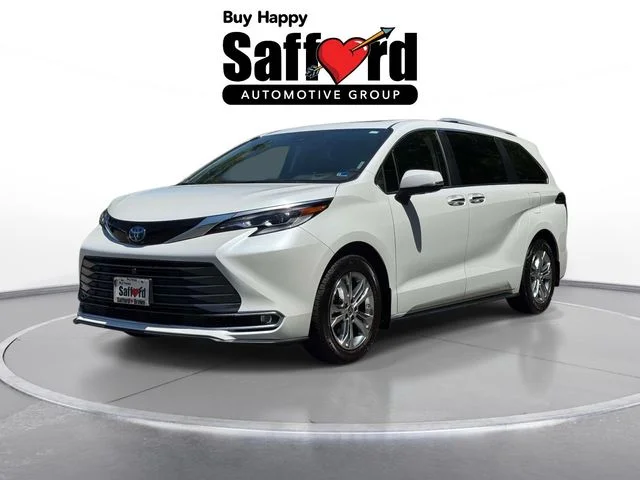 2022 Toyota Sienna Platinum