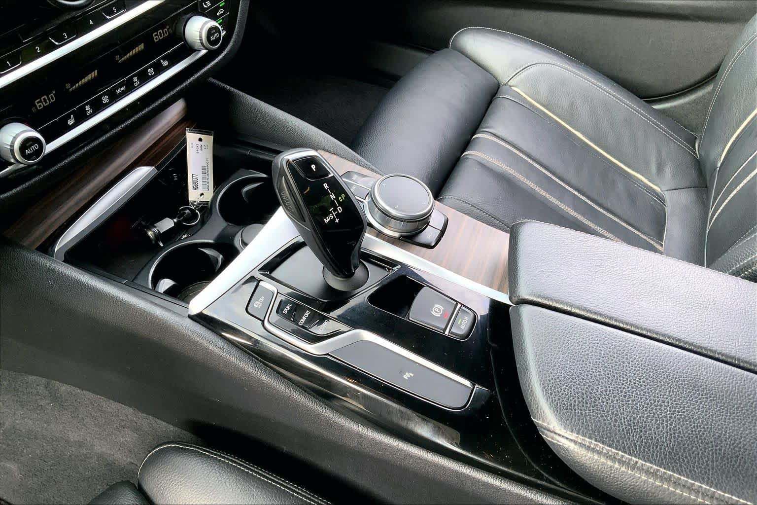 Used 2017 Bluestone Metallic BMW 540i xDrive image 17