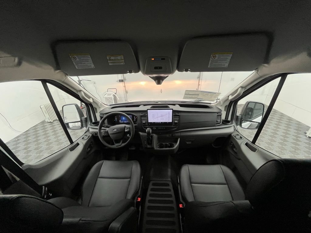 New 2026 White Ford Base image 4