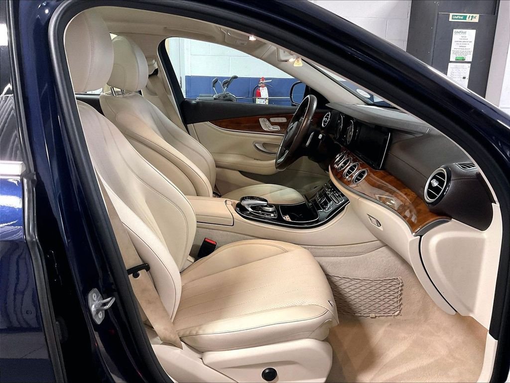 Used 2018 Black Mercedes-Benz E 400 image 11