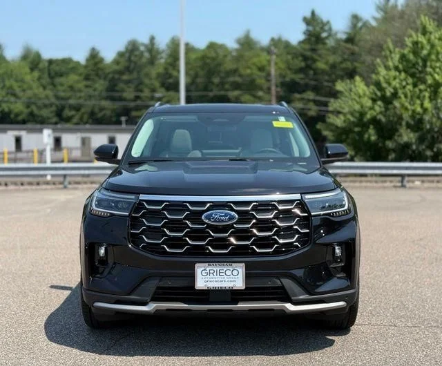 New 2026 Agate Black Metallic Ford Platinum™ image 11