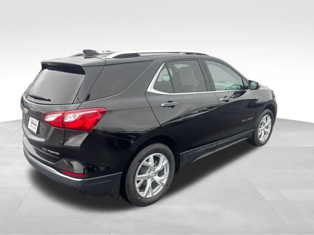 Used 2020 Mosaic Black Metallic Chevrolet Premier image 6
