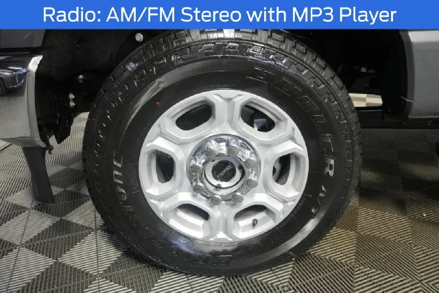 New 2026 Carbonized Gray Metallic Ford F-250® XLT image 18