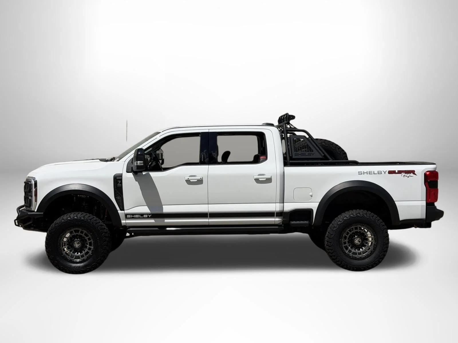 Used 2024 Oxford White Ford SuperCrew 4WD image 6