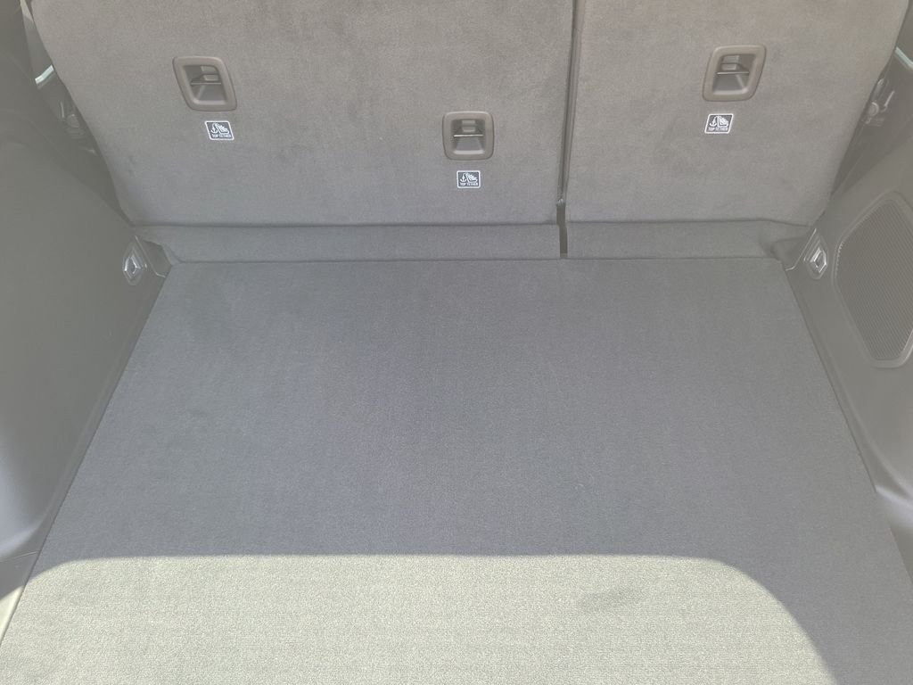 New 2026 Silver Zynith Exterior Paint Jeep  image 6