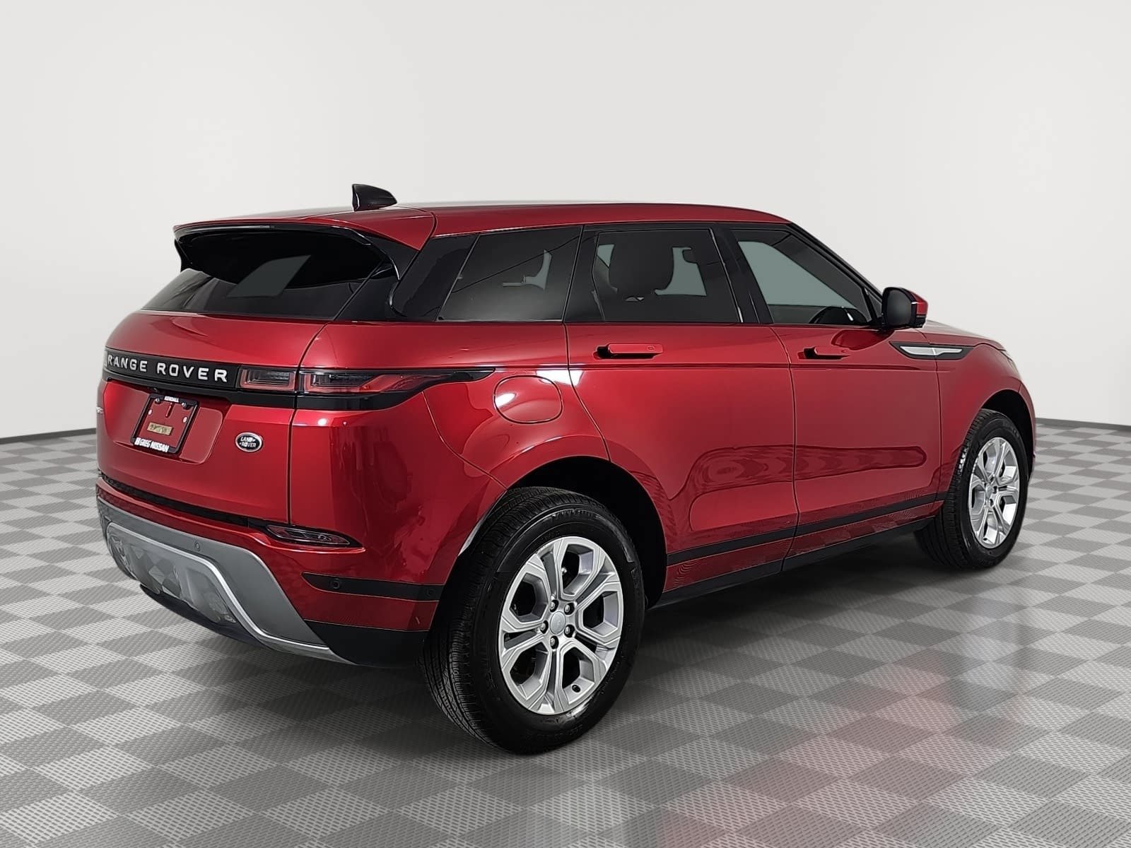Used 2021 Red Land Rover S image 8