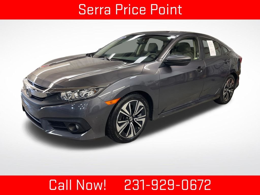 Used 2018  Honda EX-T image 1