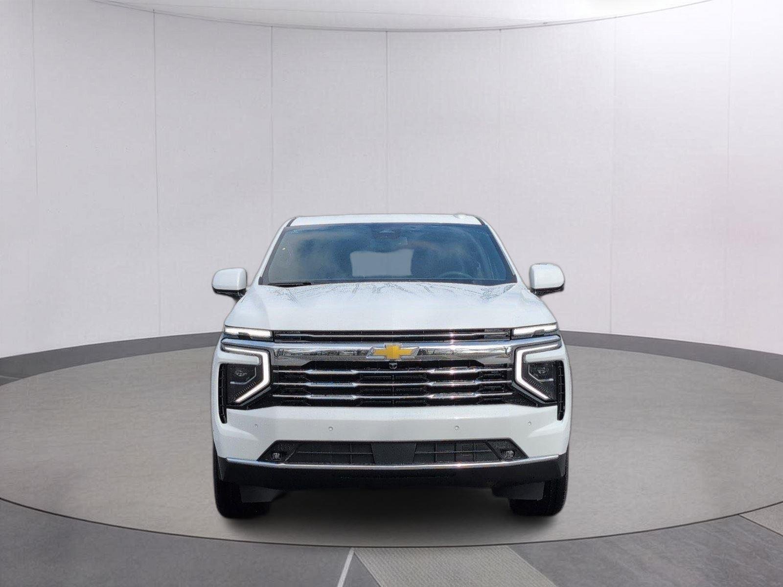 2026 Chevrolet Suburban LT - Photo 7