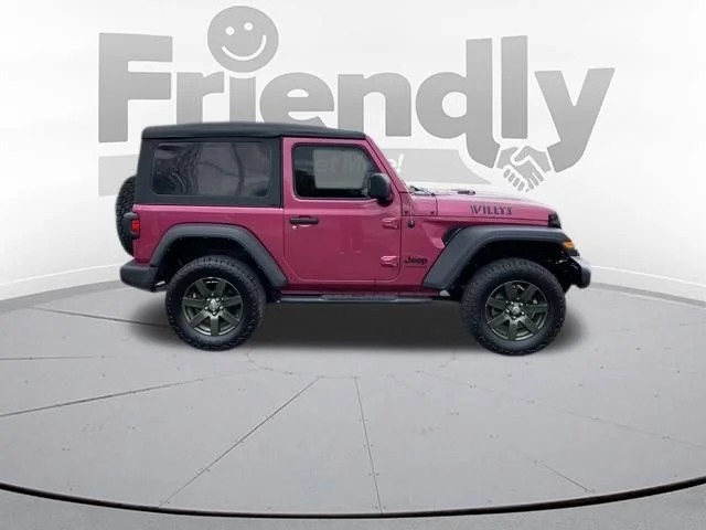 Used 2022 Red Jeep Willys image 4