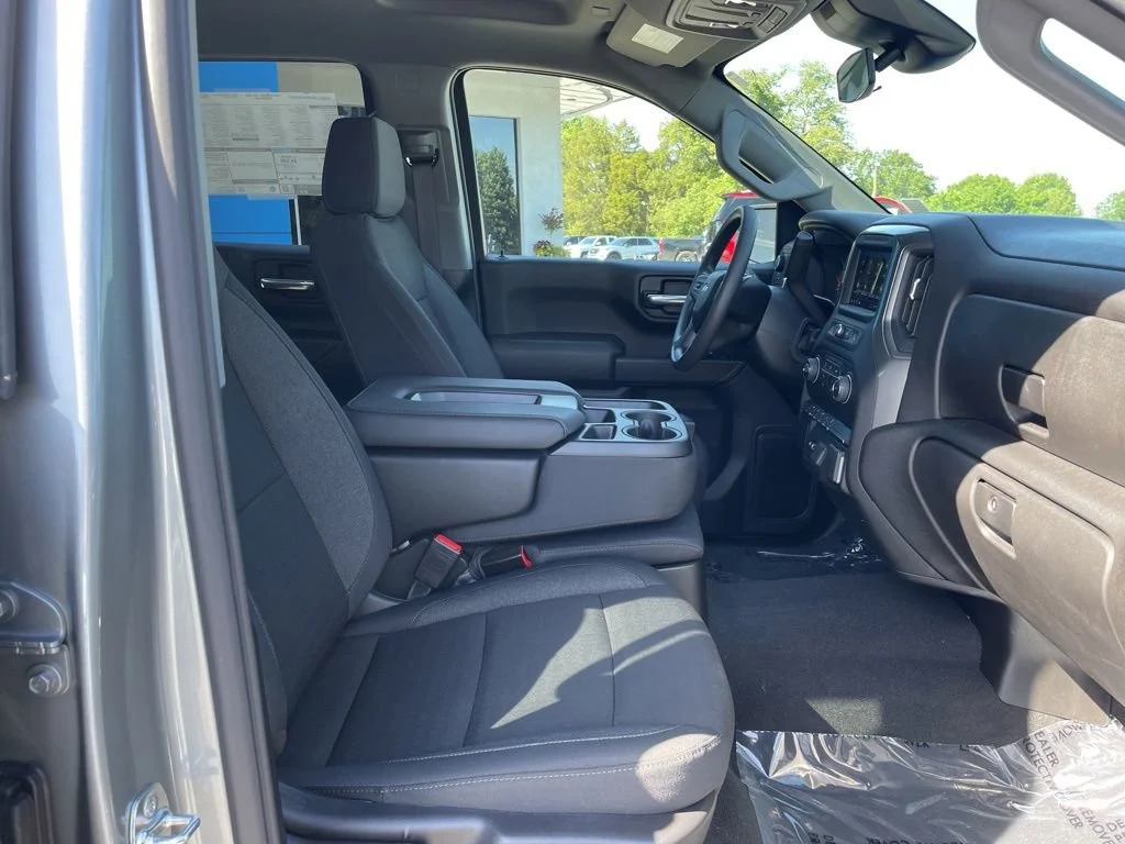 2026 Chevrolet Silverado 1500 Custom - Photo 19