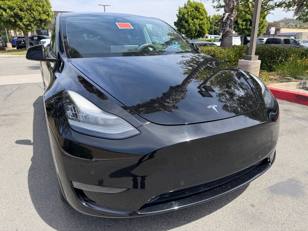 Used 2021 Black Tesla Long Range image 1