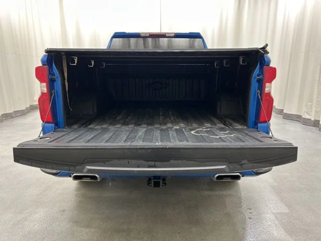 Used 2022 Blue Chevrolet RST image 30