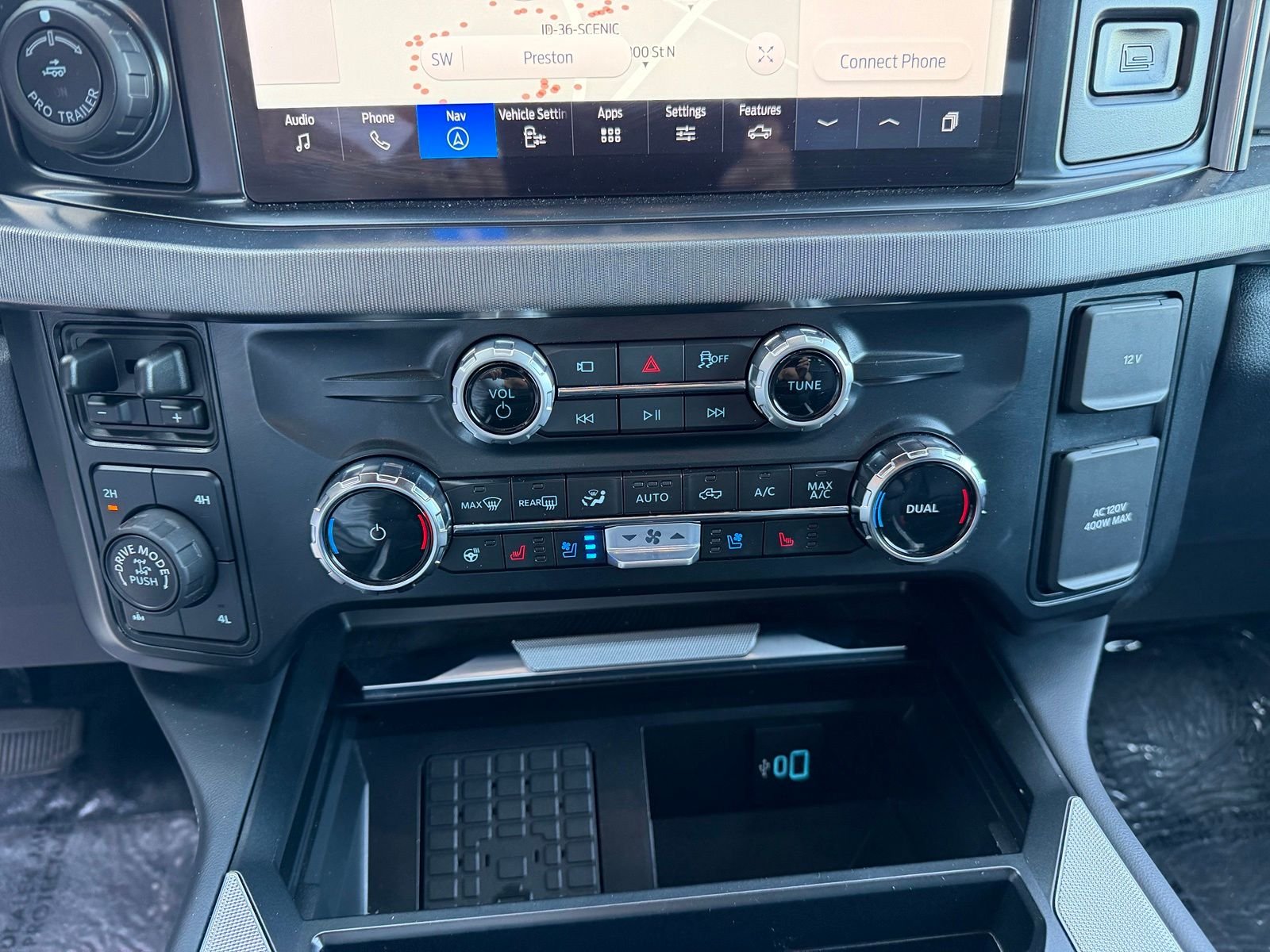 2025 Ford F-350 Super Duty Platinum - Photo 22