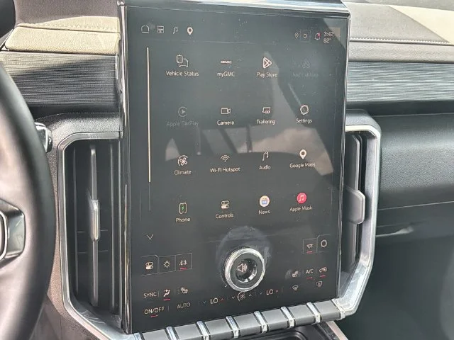 2026 GMC Acadia Elevation - Photo 13
