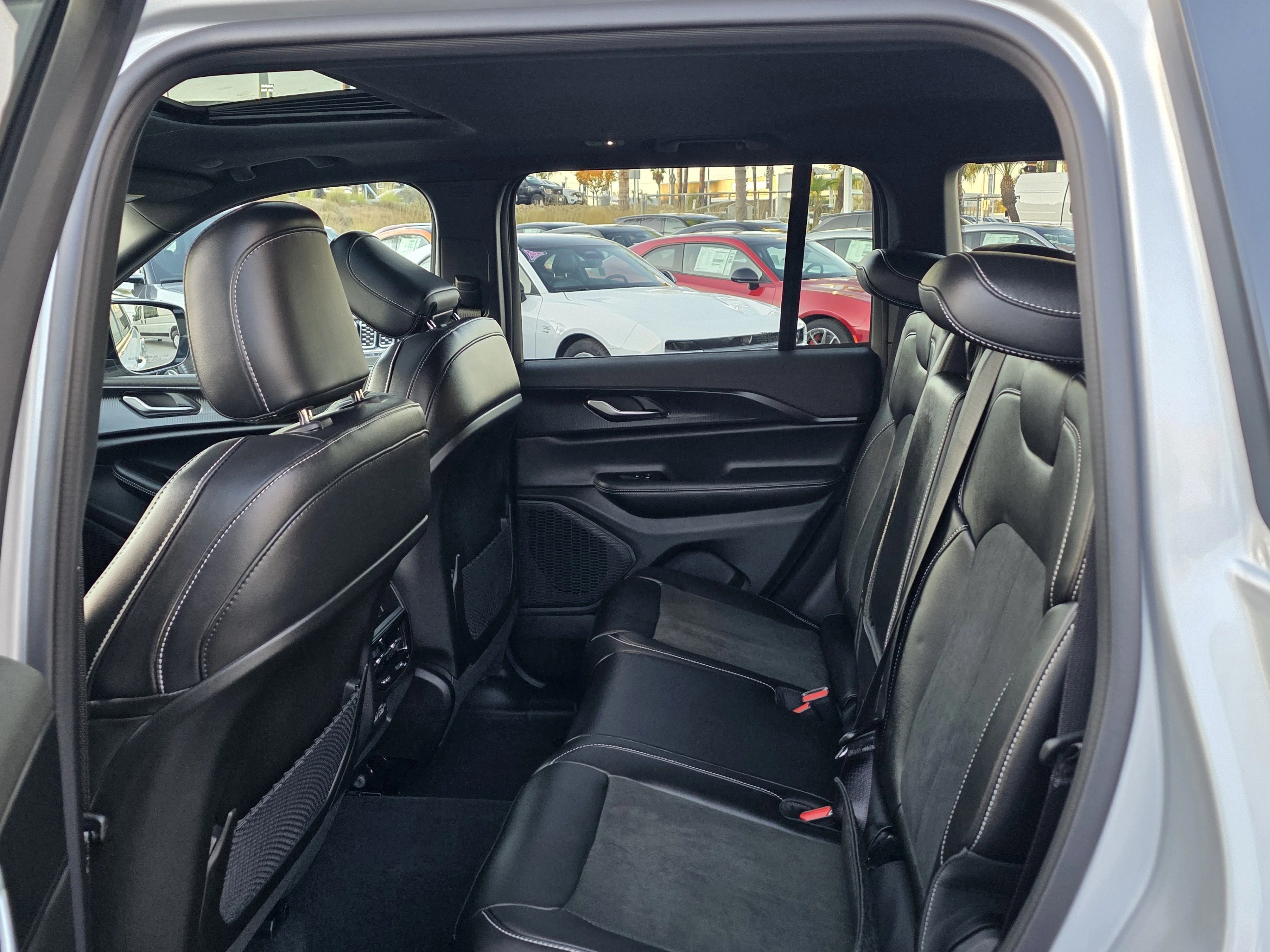 New 2025 Silver Jeep Altitude X image 18