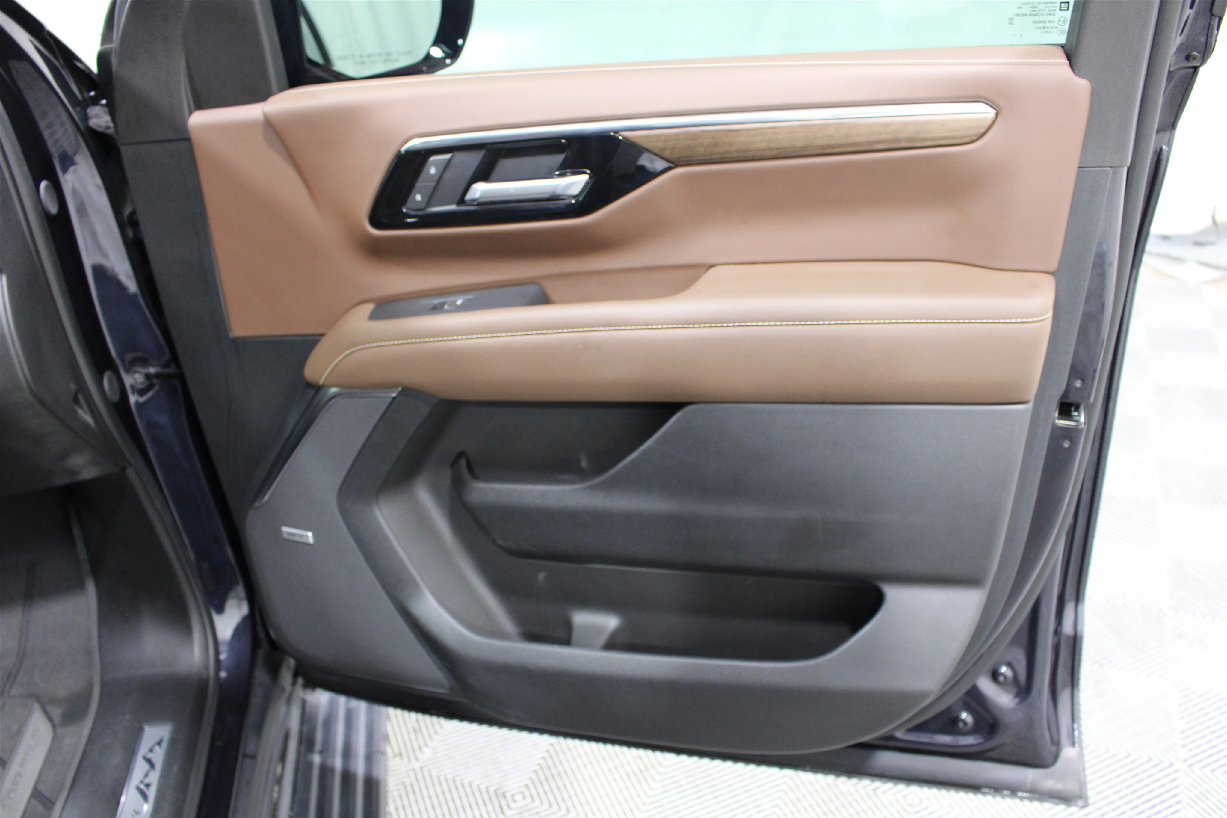 2025 Chevrolet Tahoe High Country - Photo 30