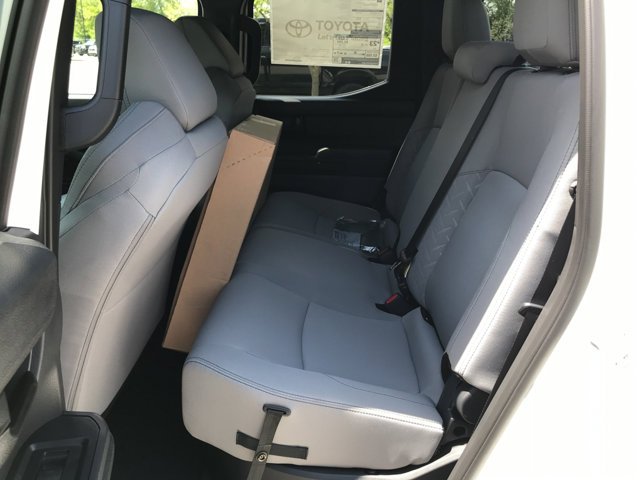 2026 Toyota Tacoma SR5 - Photo 20
