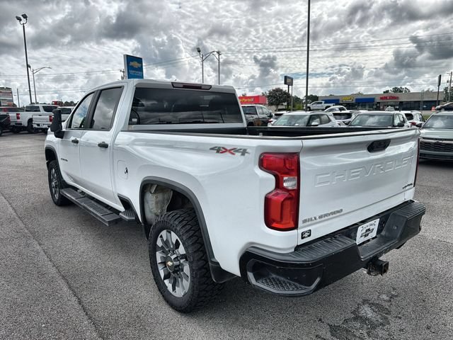 Used 2021 SUMMIT WHITE Chevrolet Custom image 13