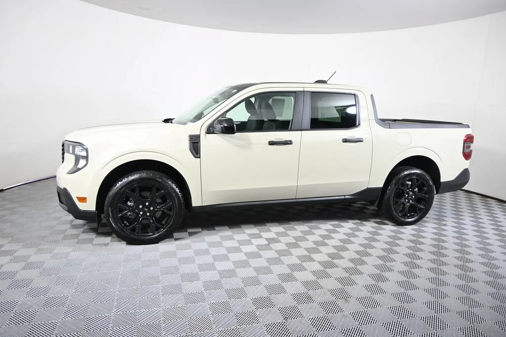 Used 2025 Ford Maverick XLT with VIN 3FTTW8JA3SRA42814 for sale in Forest Lake, Minnesota