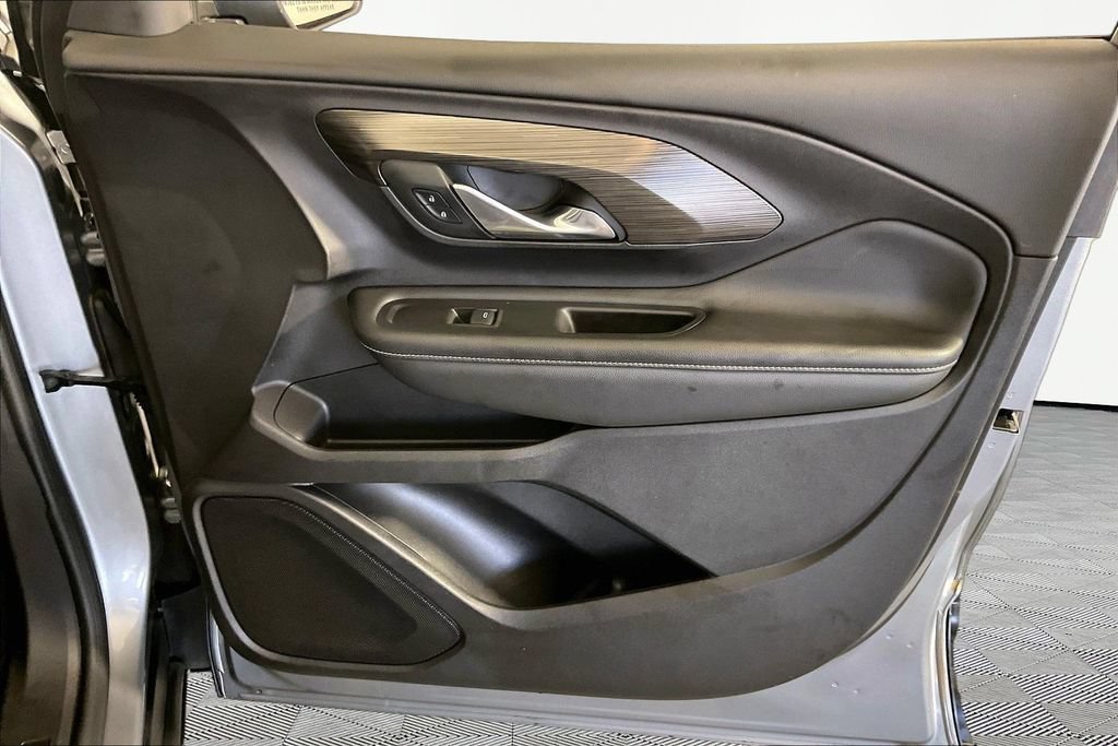 2024 GMC Terrain SLE - Photo 24