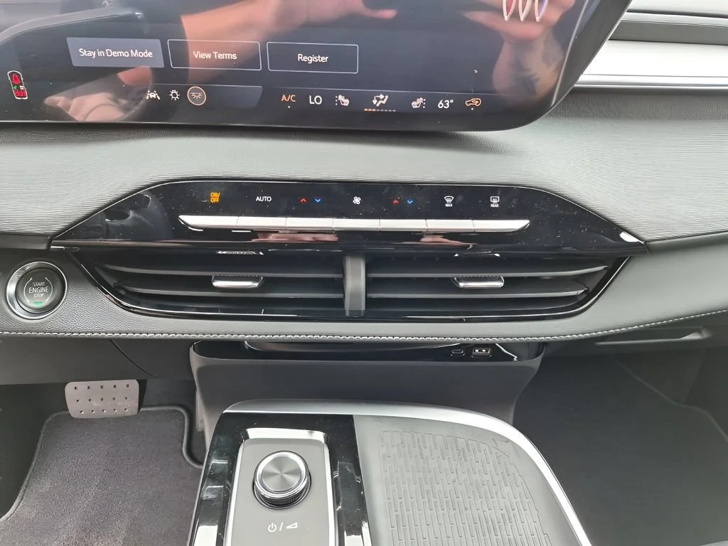 2026 Buick Enclave Preferred - Photo 40