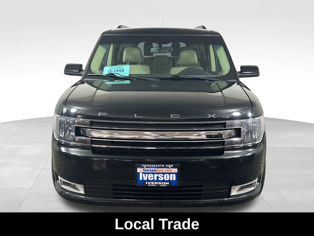 Used 2018 Black Ford SEL image 3
