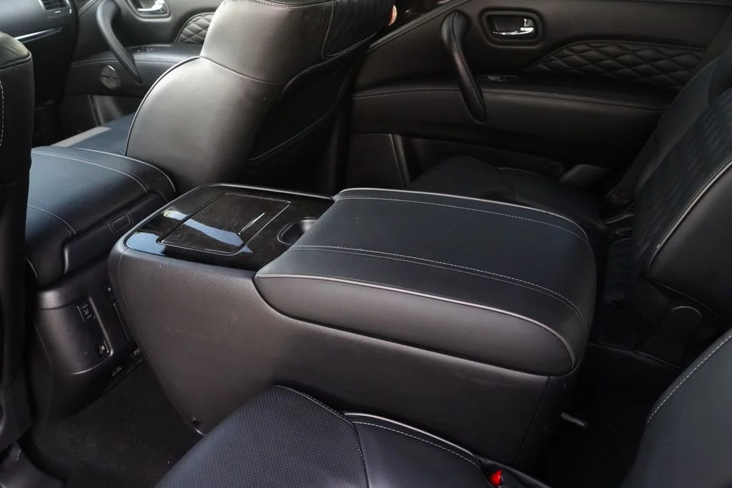 Used 2024 White INFINITI Sensory image 22