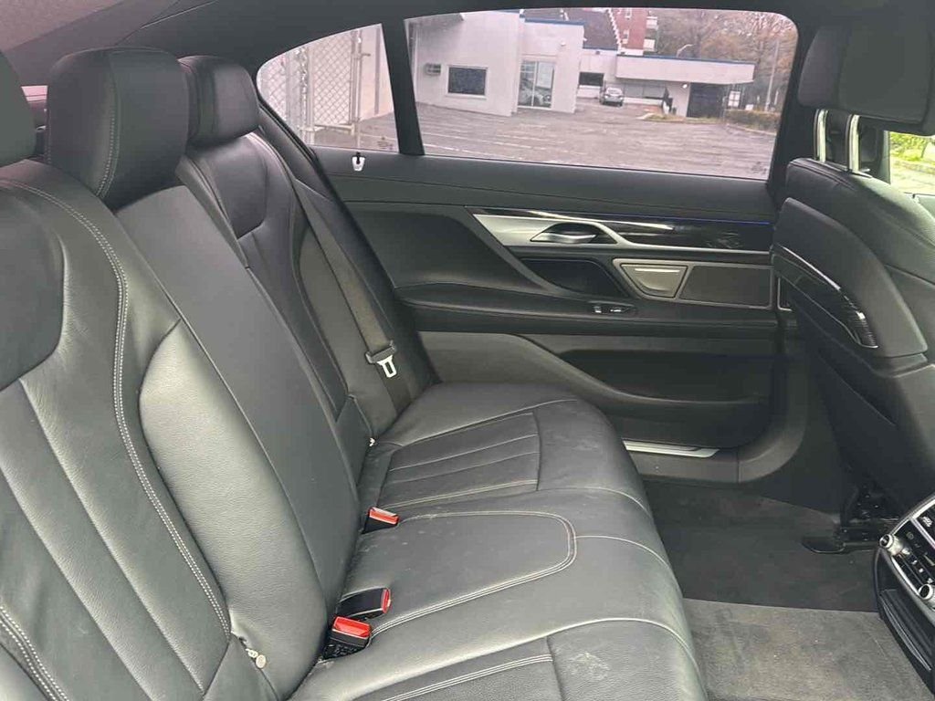 Used 2022 Black BMW 740i image 21