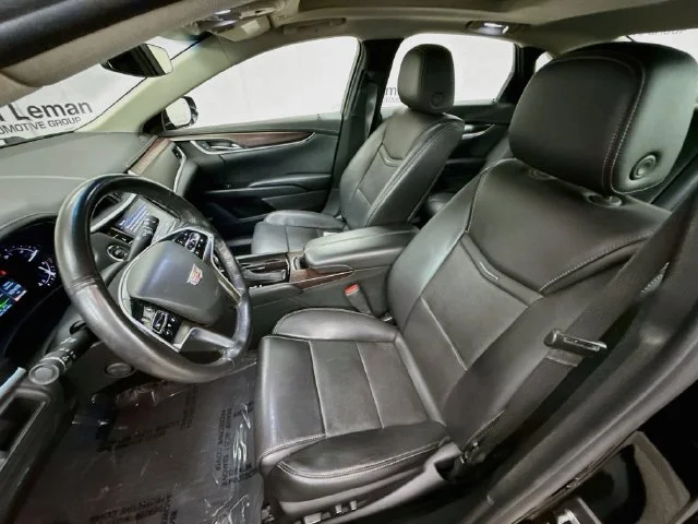 Used 2019 Black Cadillac Luxury image 22