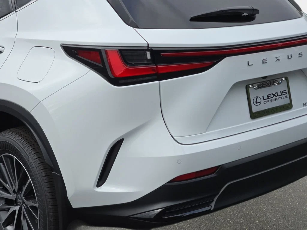 New 2026 Ultra White Lexus PREMIUM image 35