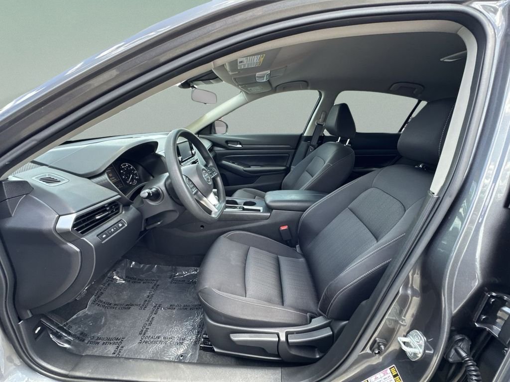 Used 2021 Gray Nissan 2.5 S image 18