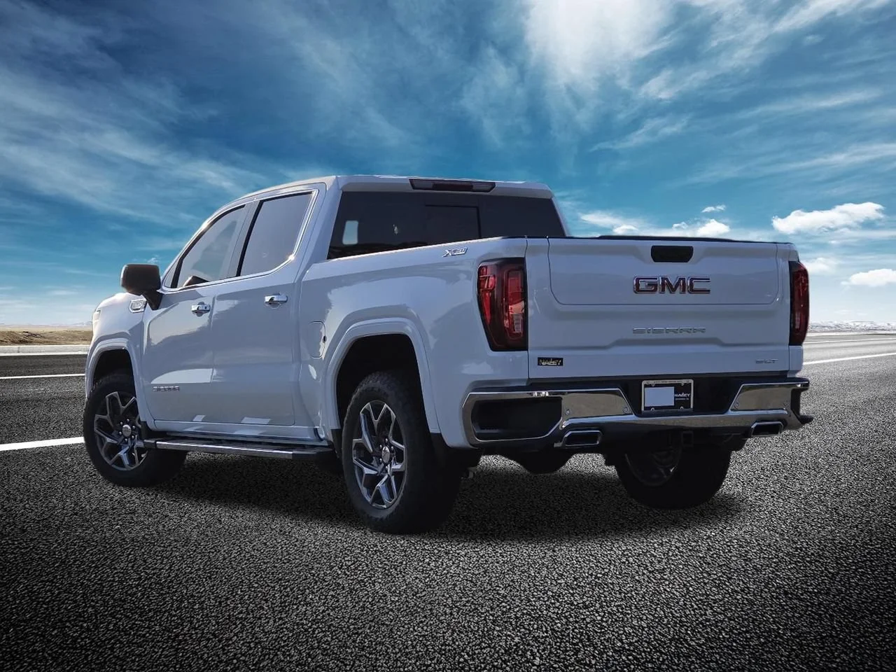 New 2026 Glacier White Tricoat GMC SLT image 19