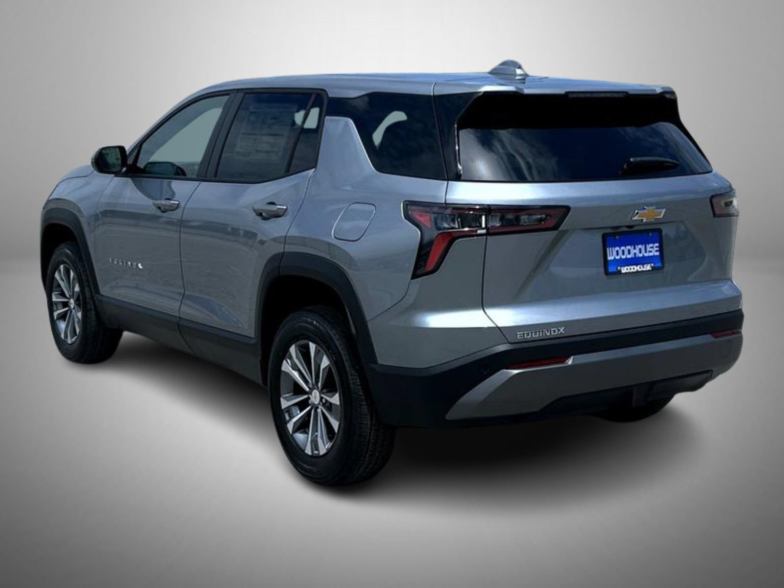 2027 Chevrolet Equinox LT - Photo 7