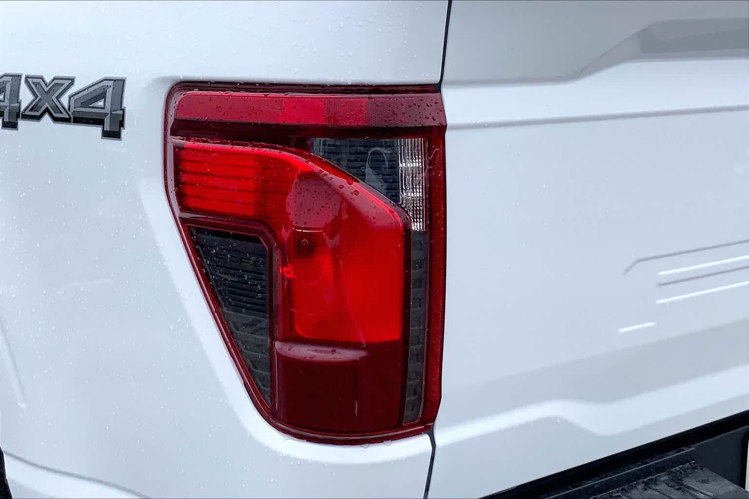 New 2026 Oxford White Ford XL image 11