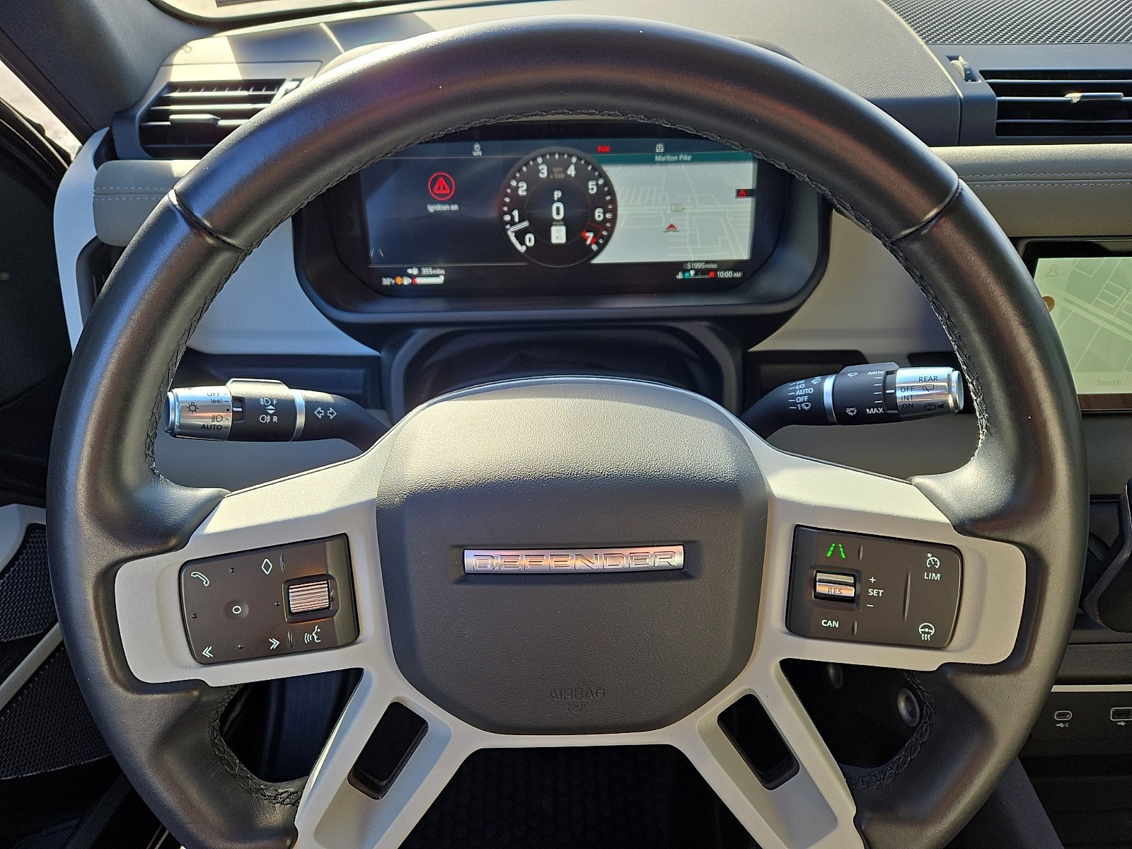 Used 2020 Santorini Black Metallic   1Ag Land Rover SE image 35