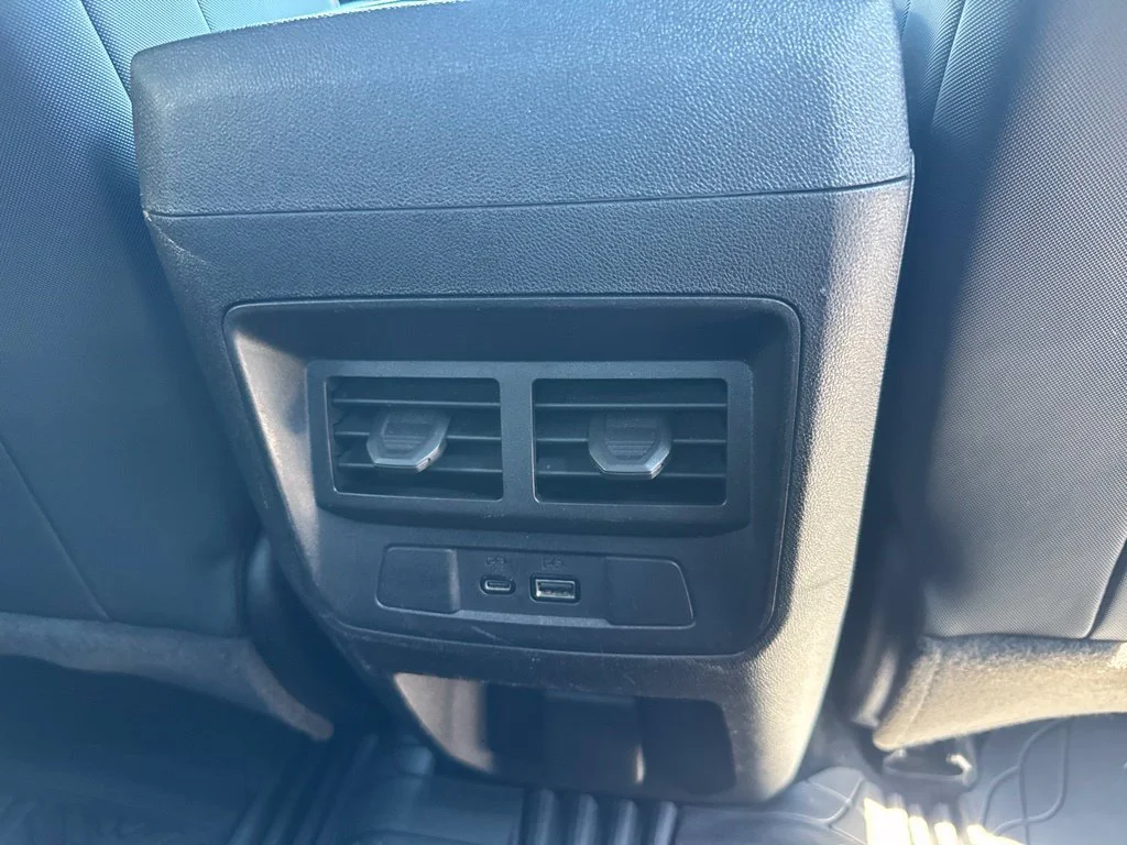 Used 2023 Summit White Chevrolet Z71 image 27