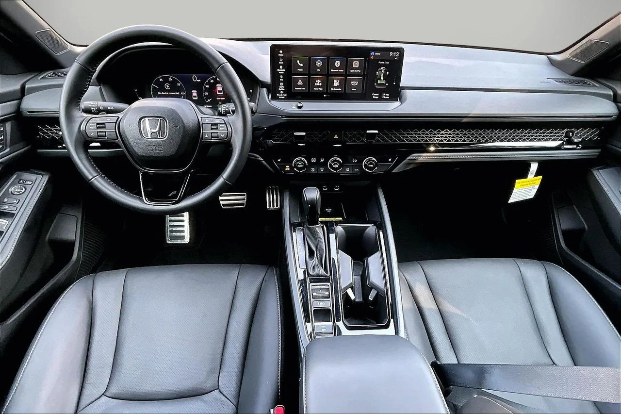 Certified Used 2025  Honda Sport-L image 13