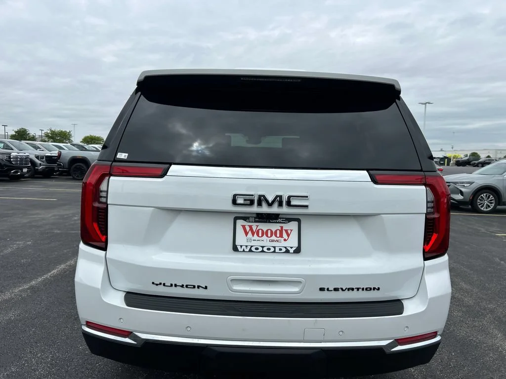 New 2026 Summit White GMC Elevation image 9