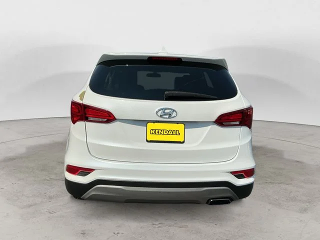 Used 2017 White Hyundai 2.4 Base image 6