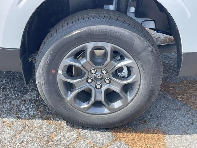 New 2026 White Ford XLT image 8