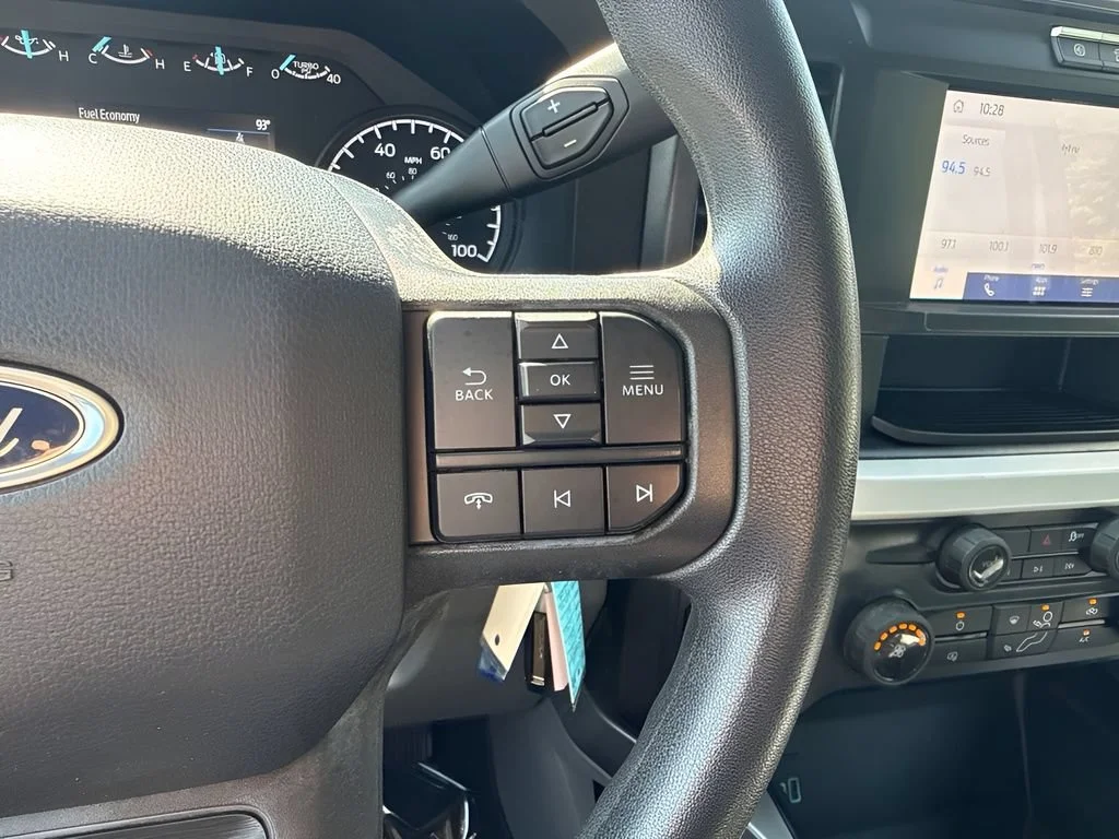 Used 2025 White Ford XL image 16
