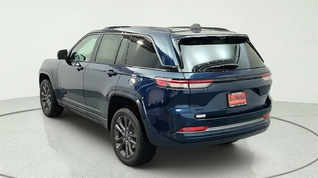 New 2026 Fathom Blue Pearl-Coat Exterior Paint Jeep Limited Reserve image 9