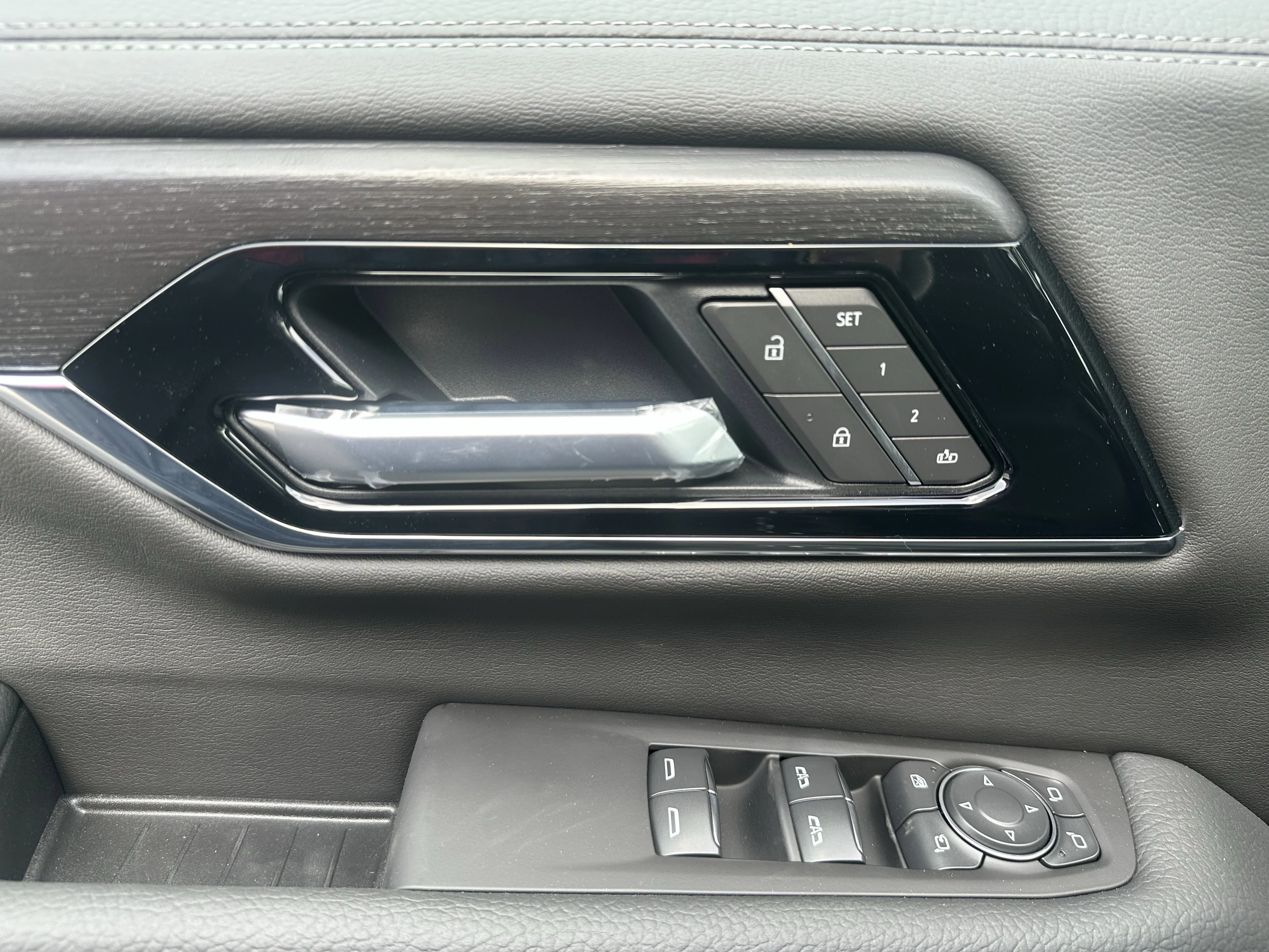 New 2026 Onyx Black GMC Denali image 9