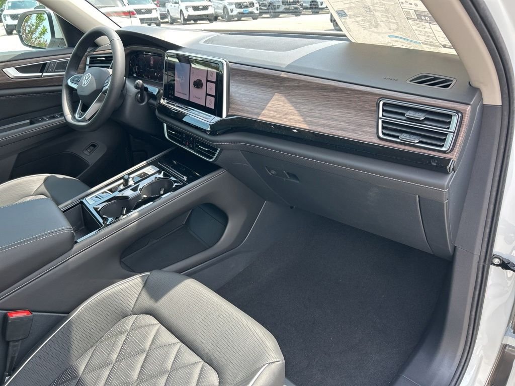 New 2026 White Volkswagen 2.0T SEL Premium R-Line image 45
