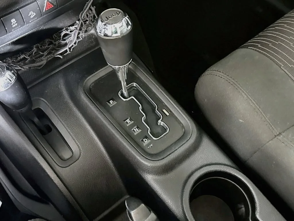 Used 2012 White Jeep Rubicon image 19
