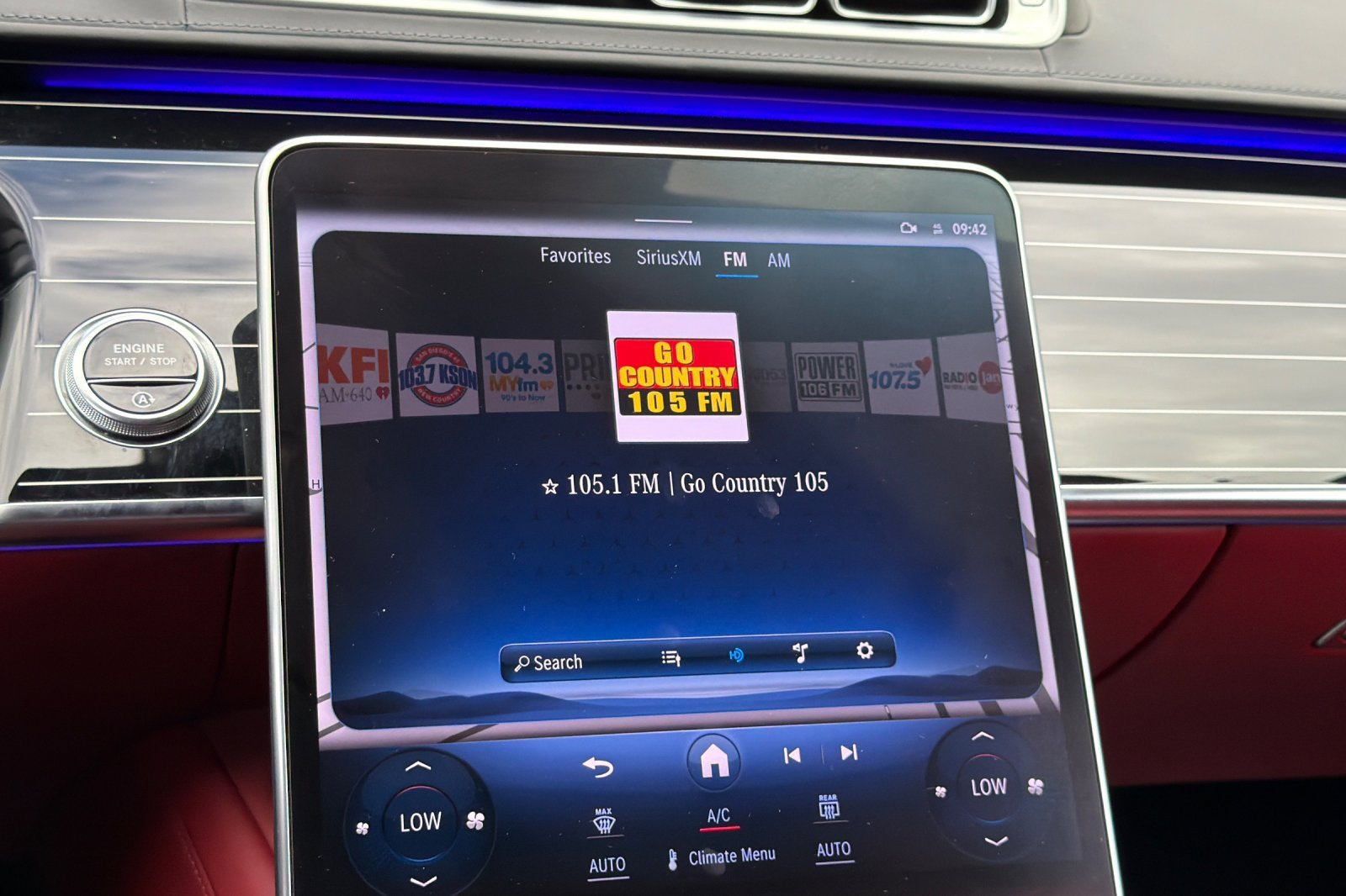Used 2023 Black Mercedes-Benz S 580 image 35
