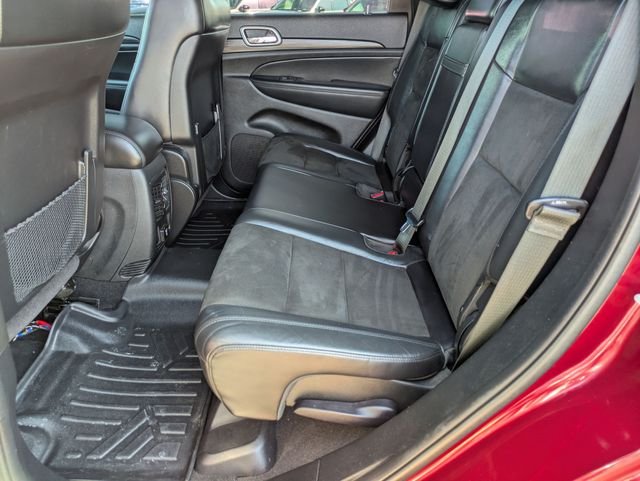 Used 2021 Red Jeep Laredo X image 19