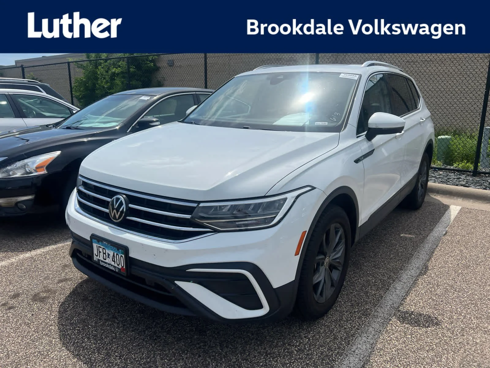 2022 Volkswagen Tiguan 2.0T SE 4Motion's photo