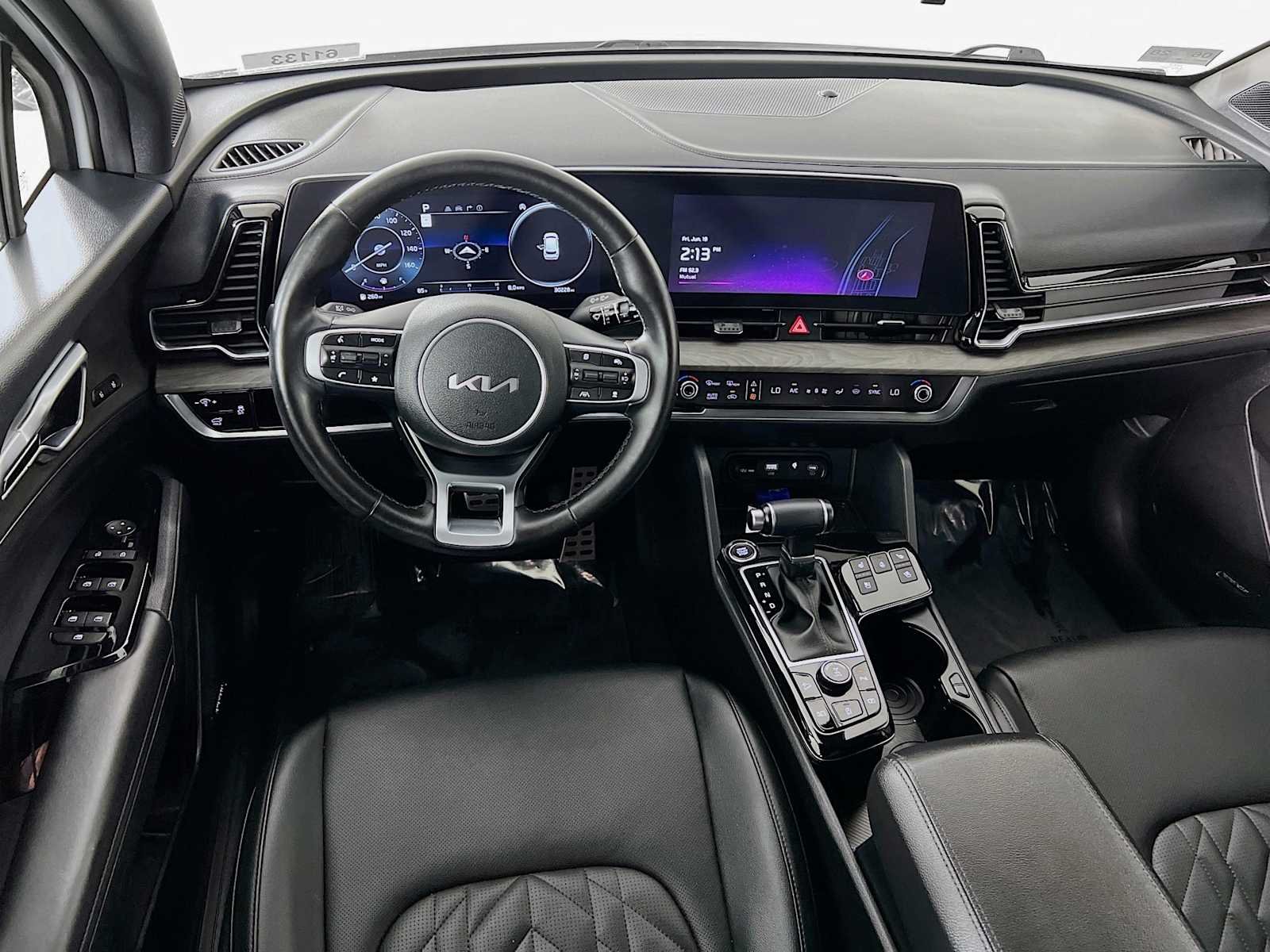 Used 2023 Glacier White Pearl/Ebony Black Roof Kia X-Pro Prestige image 24