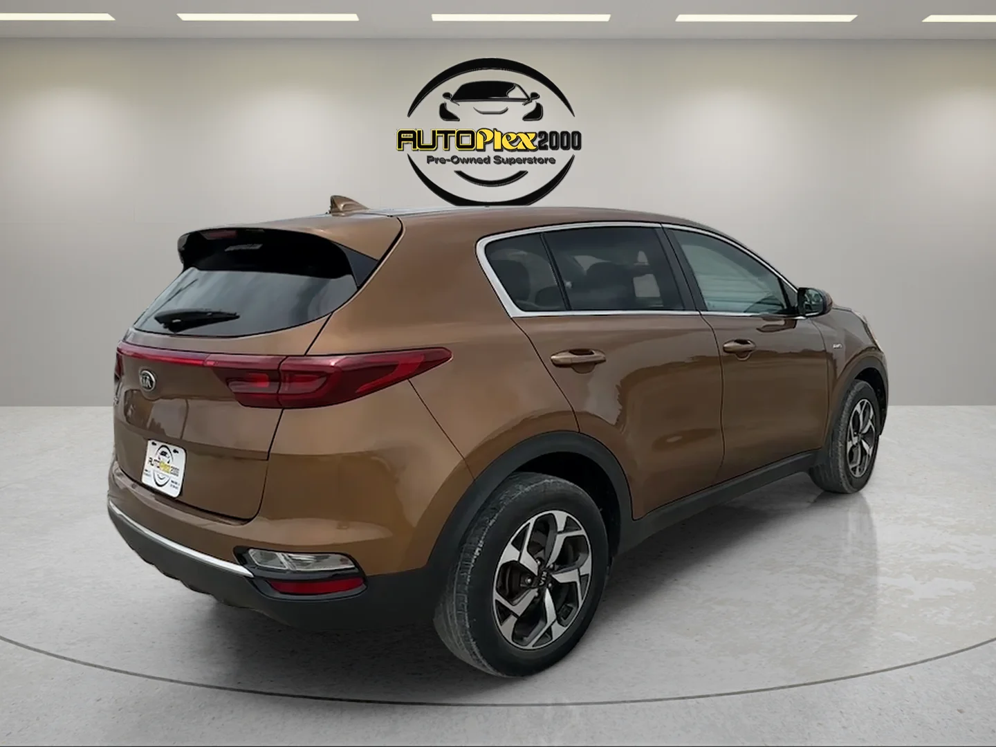 Used 2021 Brown Kia LX image 7